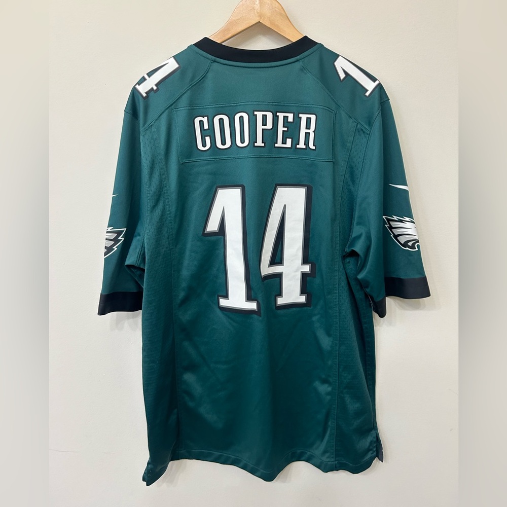 Philadelphia Eagles Jersey size large like new